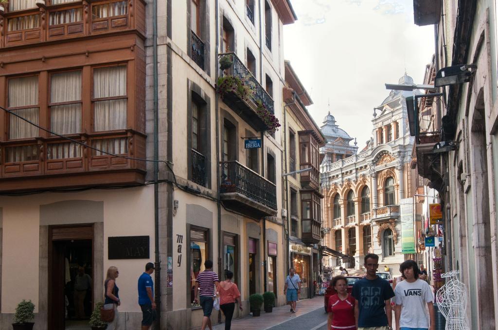Pension Iberia Llanes Exterior photo